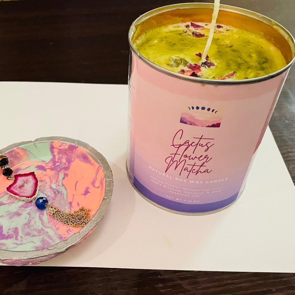 🌵Cactus Flower Matcha Candle🌵 - Picture 3 of 4